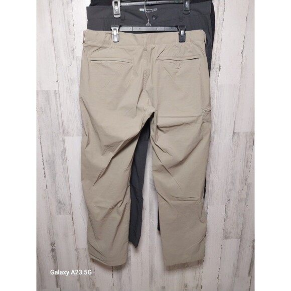UB Tech Mens Cargo Utility Pants Size 38x34 Classic Fit Lot Of 3 Gorpcore Hiking - Picture 3 of 16